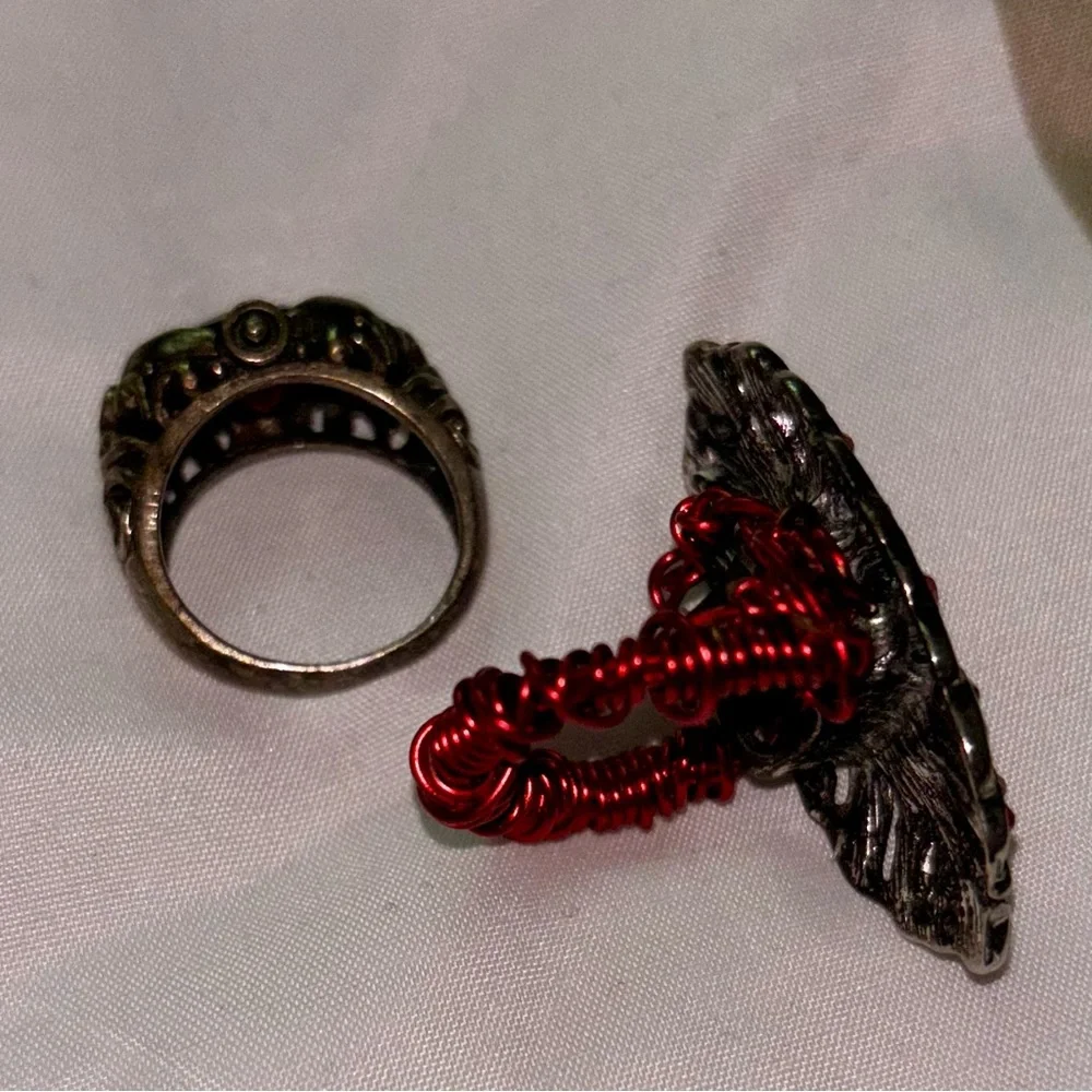 Red Rings Two Costume Jewelry - Picture 8 of 10